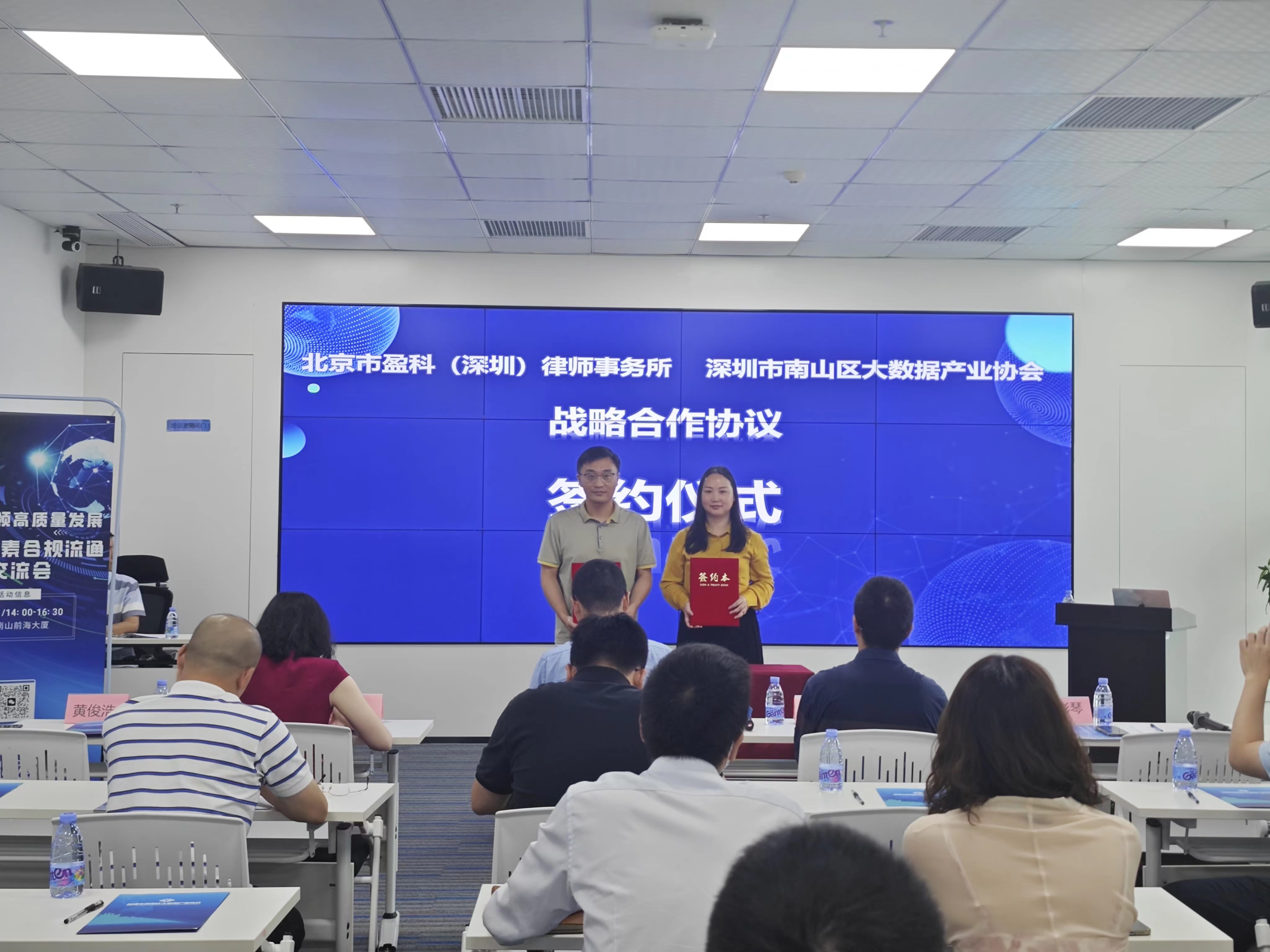 752d5bd77184af6784d62251ebba9ff1.jpg 752d5bd77184af6784d62251ebba9ff1.jpg